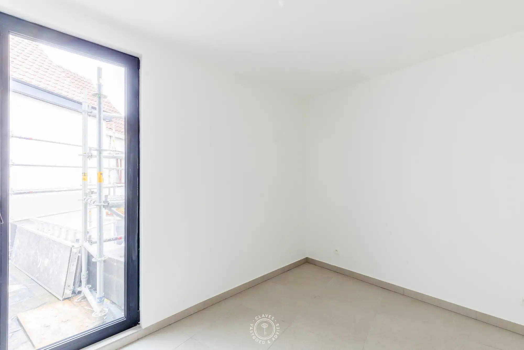 Bijzonder aangenaam en gerenoveerd appartement met terras in hartje Lokeren foto 7