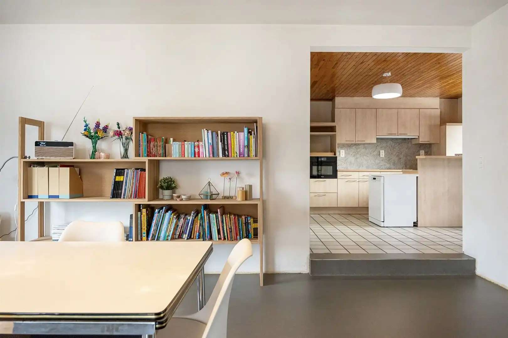 Instapklare laagbouwwoning op een rustige locatie.  foto 7