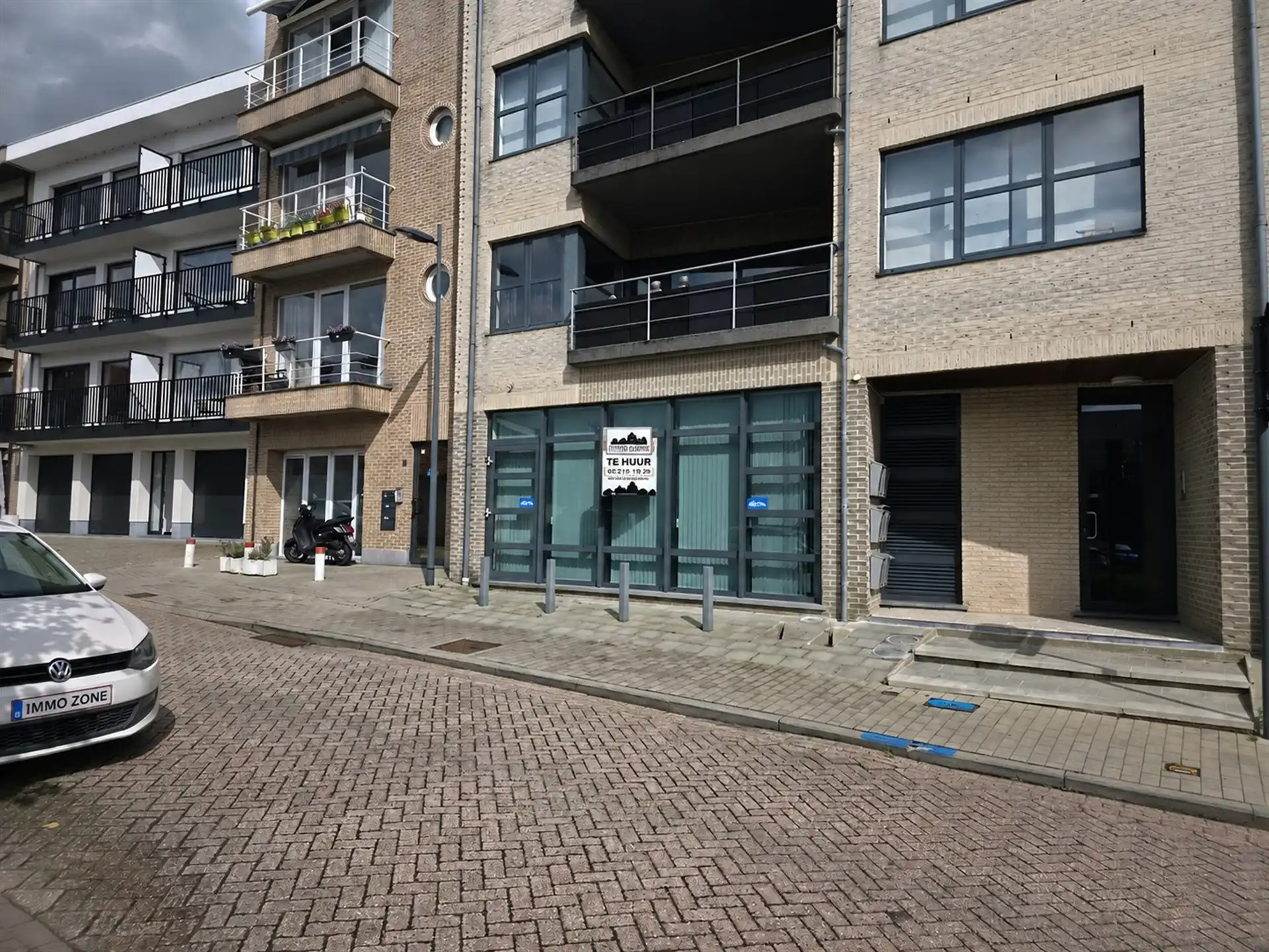 Handelspand/kantoor van 372m² in het hart van Denderhoutem foto 20