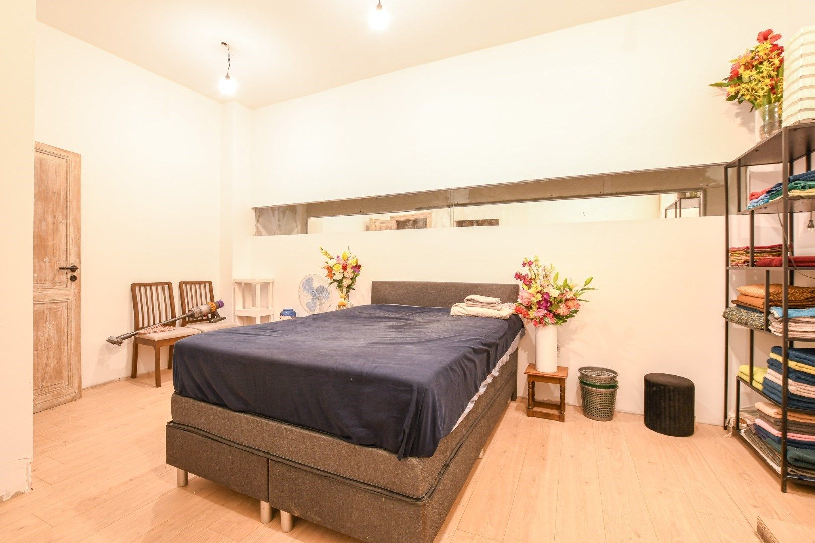 Ruim gerenoveerd herenhuis in hartje Blankenberge - vlakbij strand en zee!  foto 22