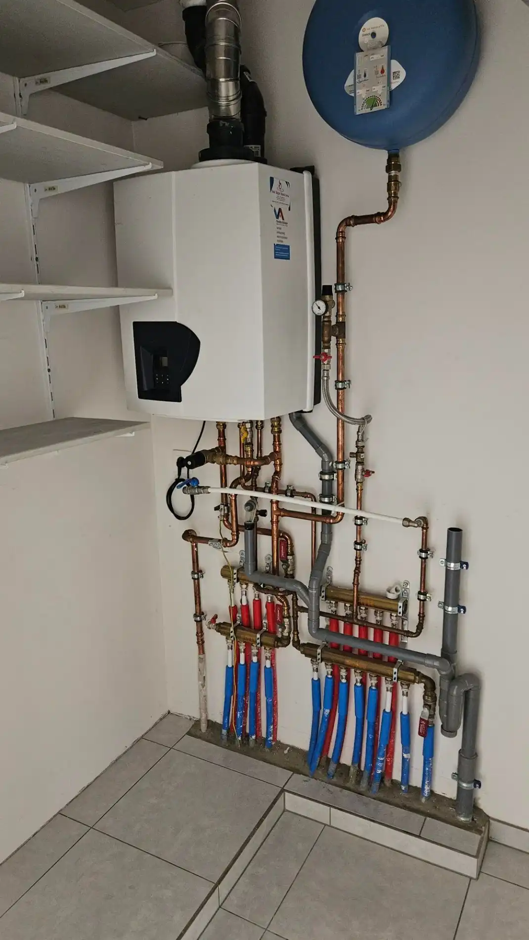Instapklaar 1 slk appartement met groot terras en autostaanplaats foto 13
