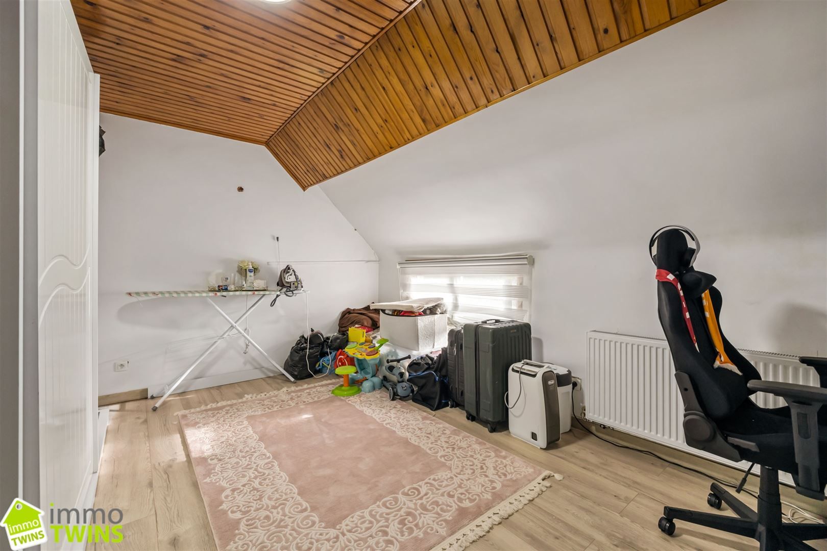 Instapklare woning in het centrum van Zele  foto 10