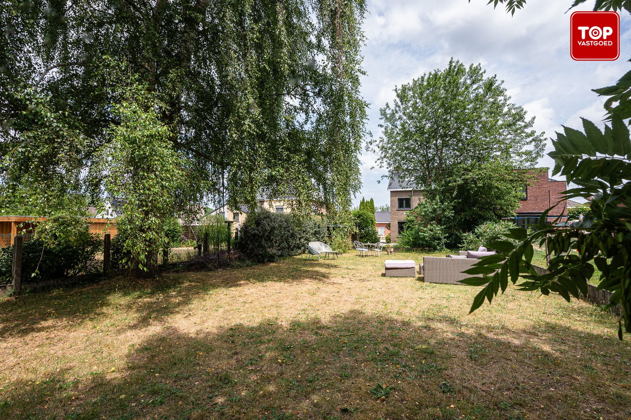 Lichtrijke gezinswoning met prachtige tuin in Merelbeke foto 27