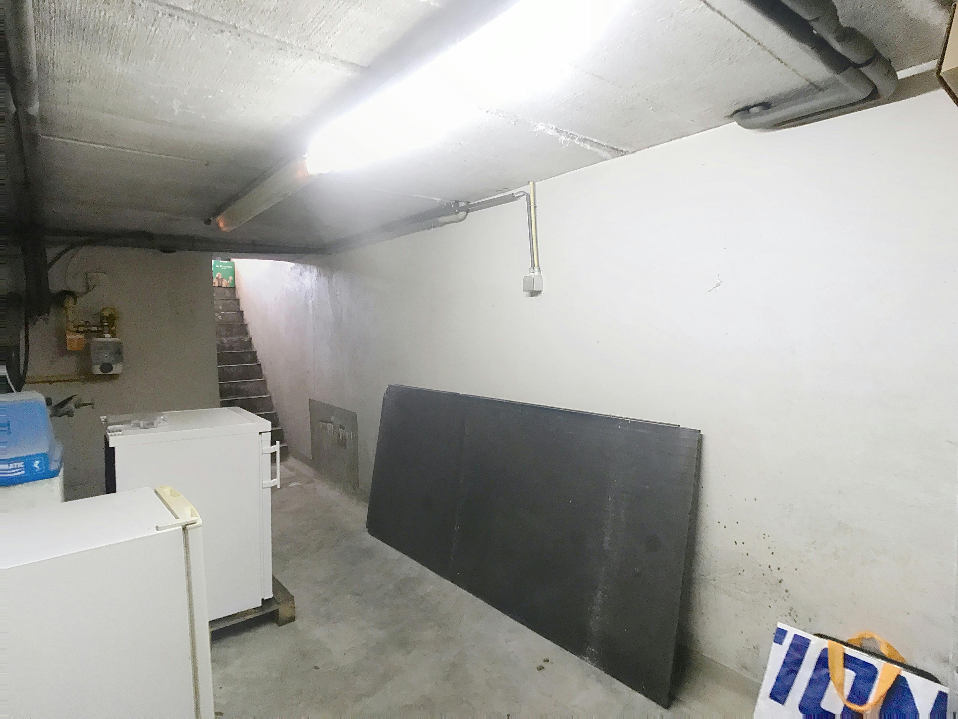 Leuke stadswoning met 2 slaapkamers en koertje te Poperinge! foto 20