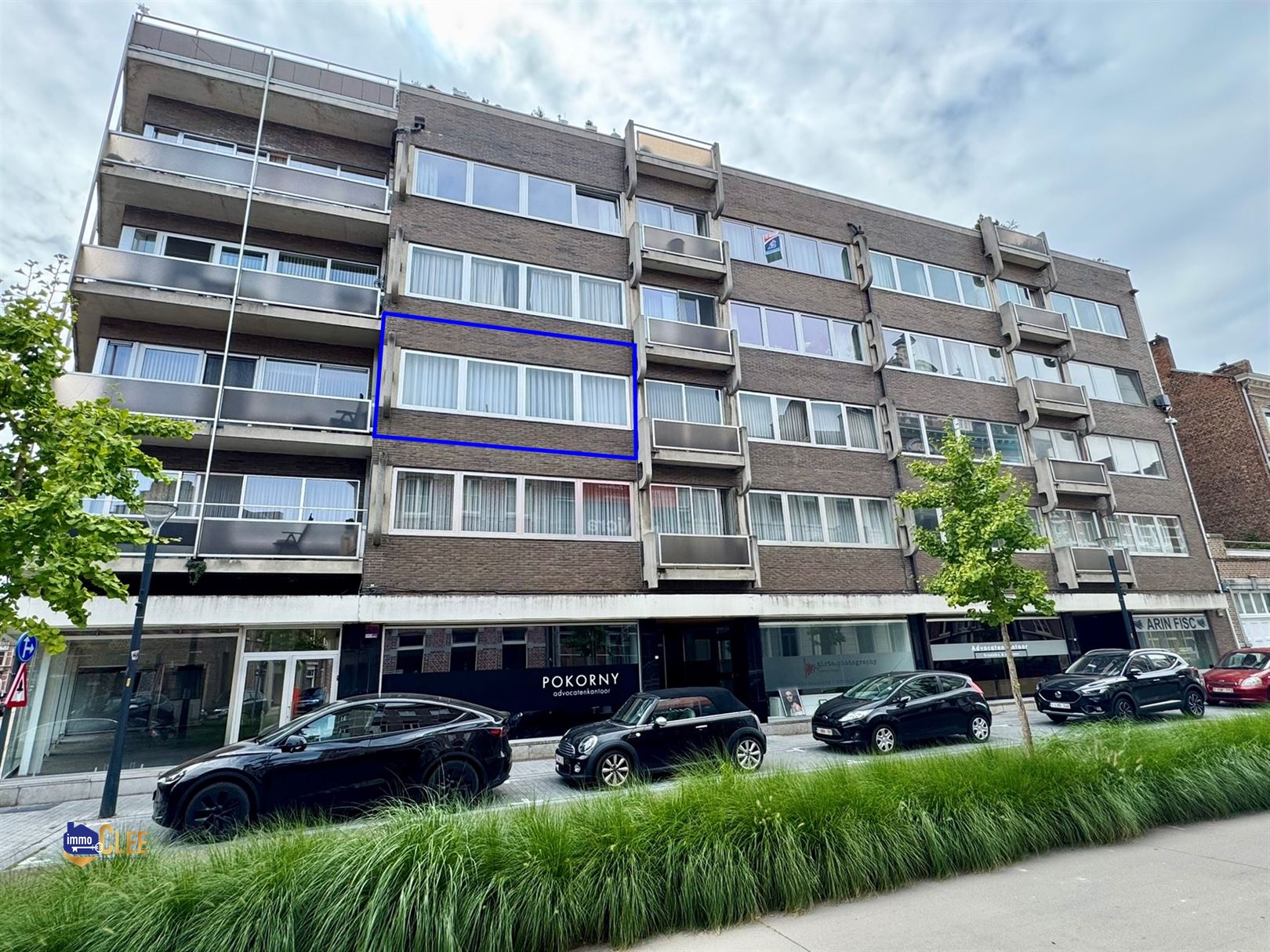 Appartement met 2 slpks in centrum van Sint-Truiden foto {{pictureIndex}}