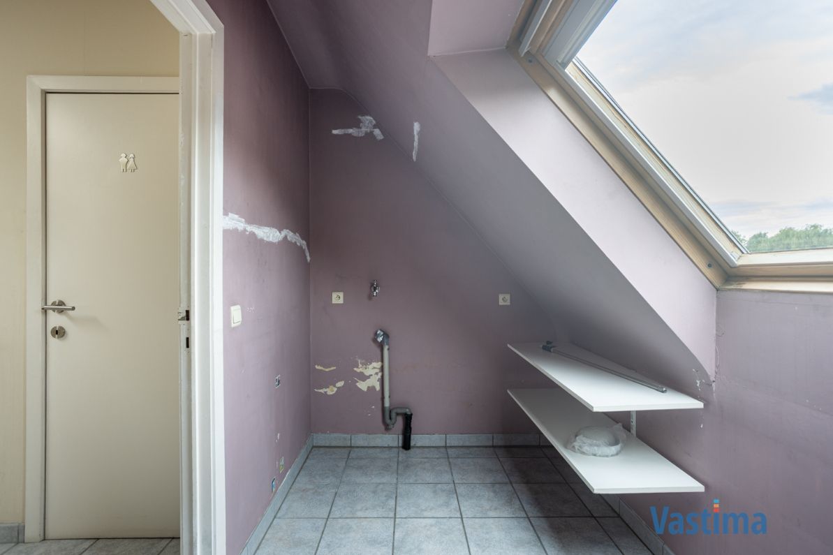 Licht, ruimte en locatie – appartement met 2 slaapkamers, groot terras en garage foto 17