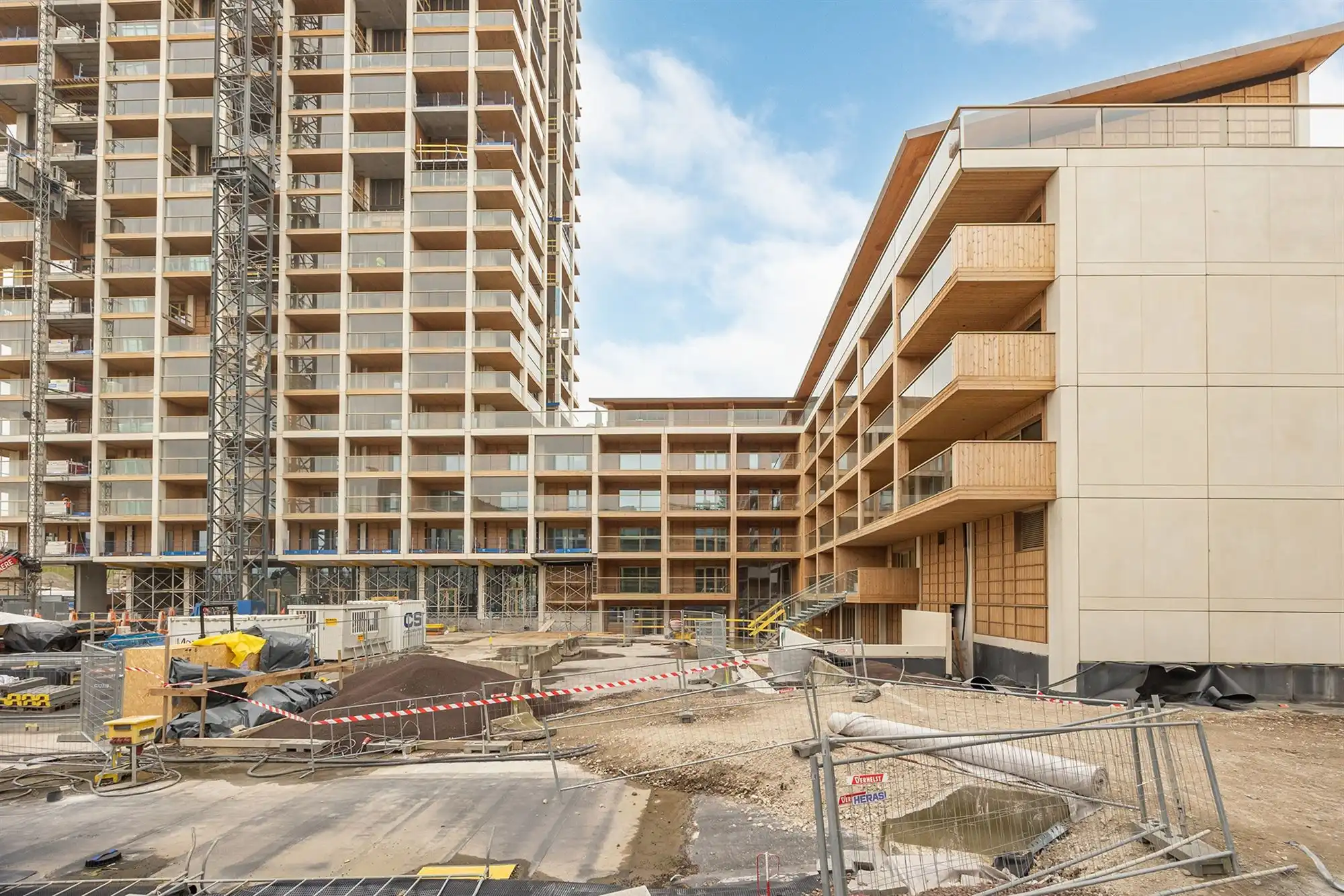 Shigeru Ban: app. met 3 slpkmrs., 2 bank. en 2 terrassen foto 32