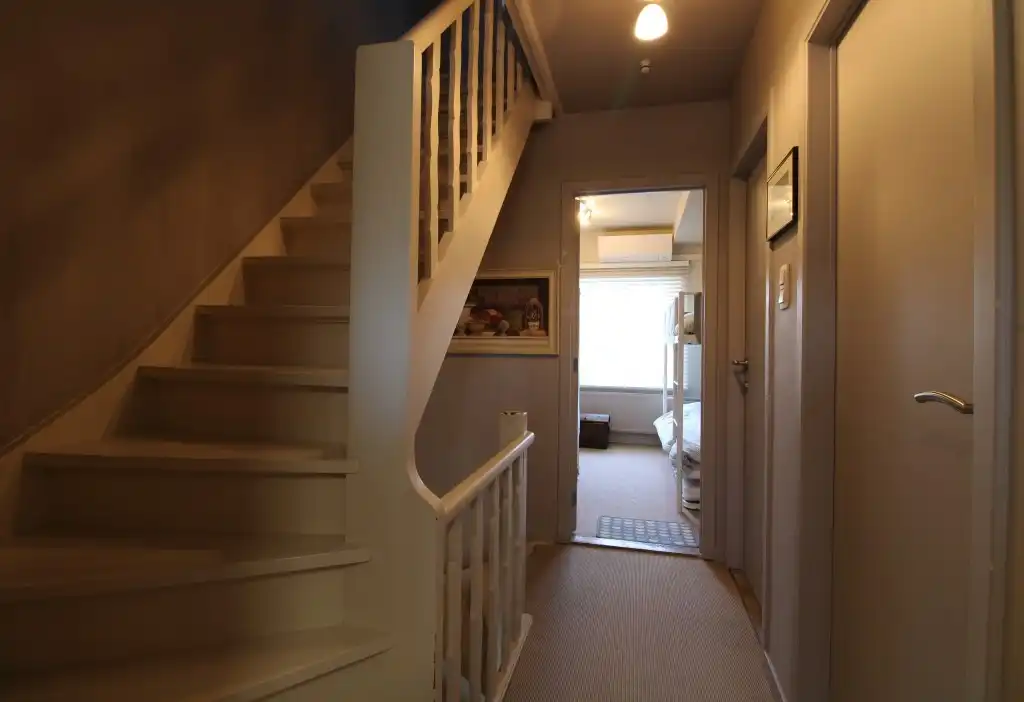 Prachtige instapklare woning gelegen in de wijk Bloemendaal  foto 19