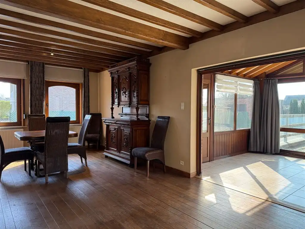 Gelijkvloerse vrijstaande woning foto 12