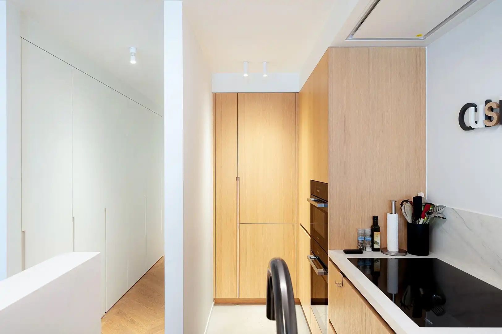 Instapklaar appartement gelegen op een centrale ligging te Knokke, vlakbij de winkels en de zee foto 20