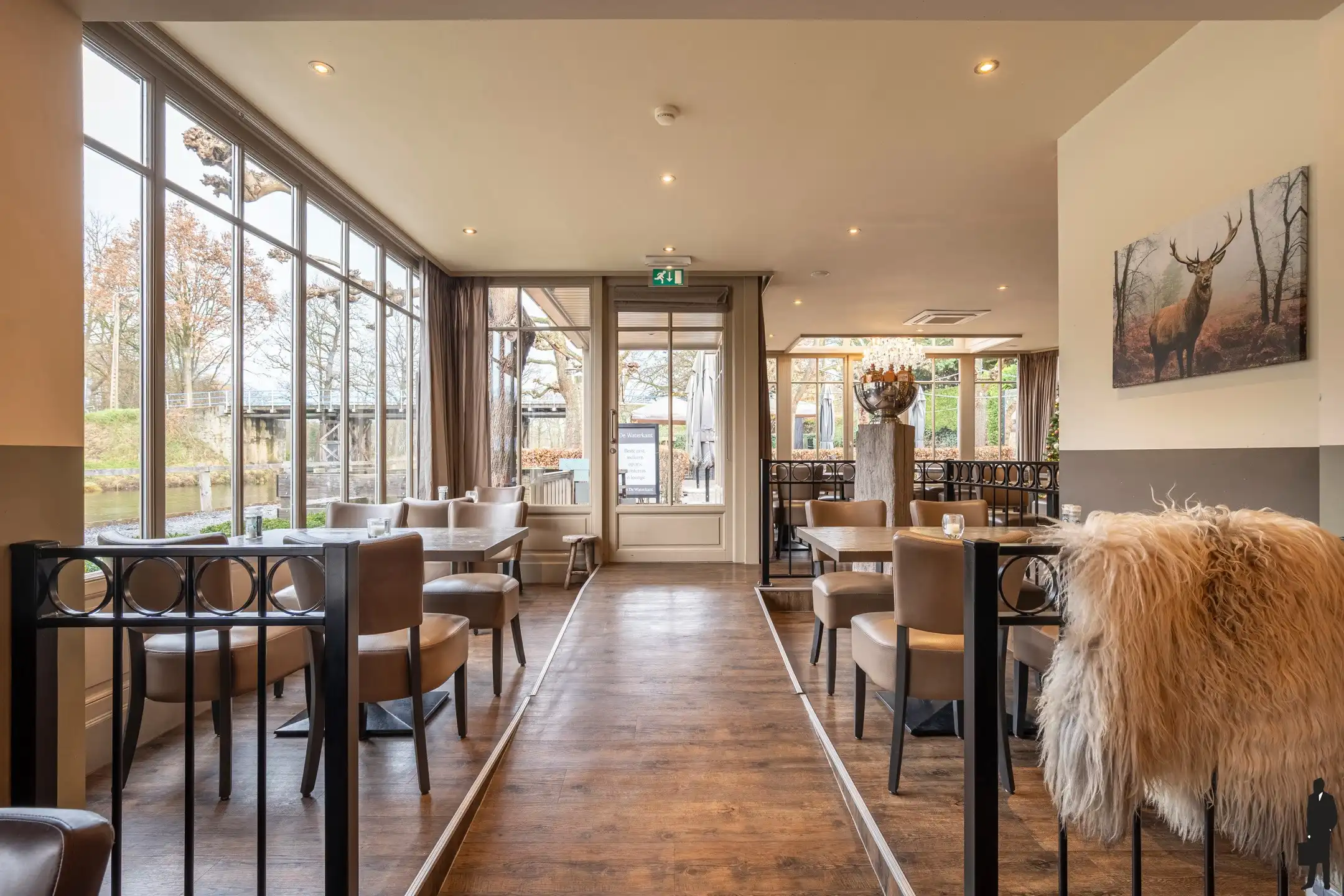 Brasserie met ruime duplexwoning en bouwgrond op toplocatie foto 7