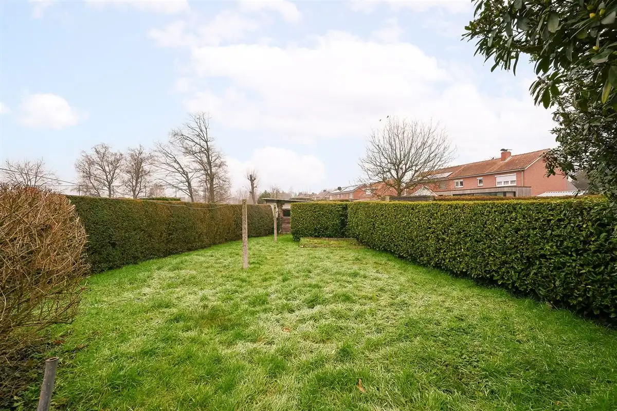 Projecteigendom met afbraak- of renovatiepotentieel in Sinaai foto 6