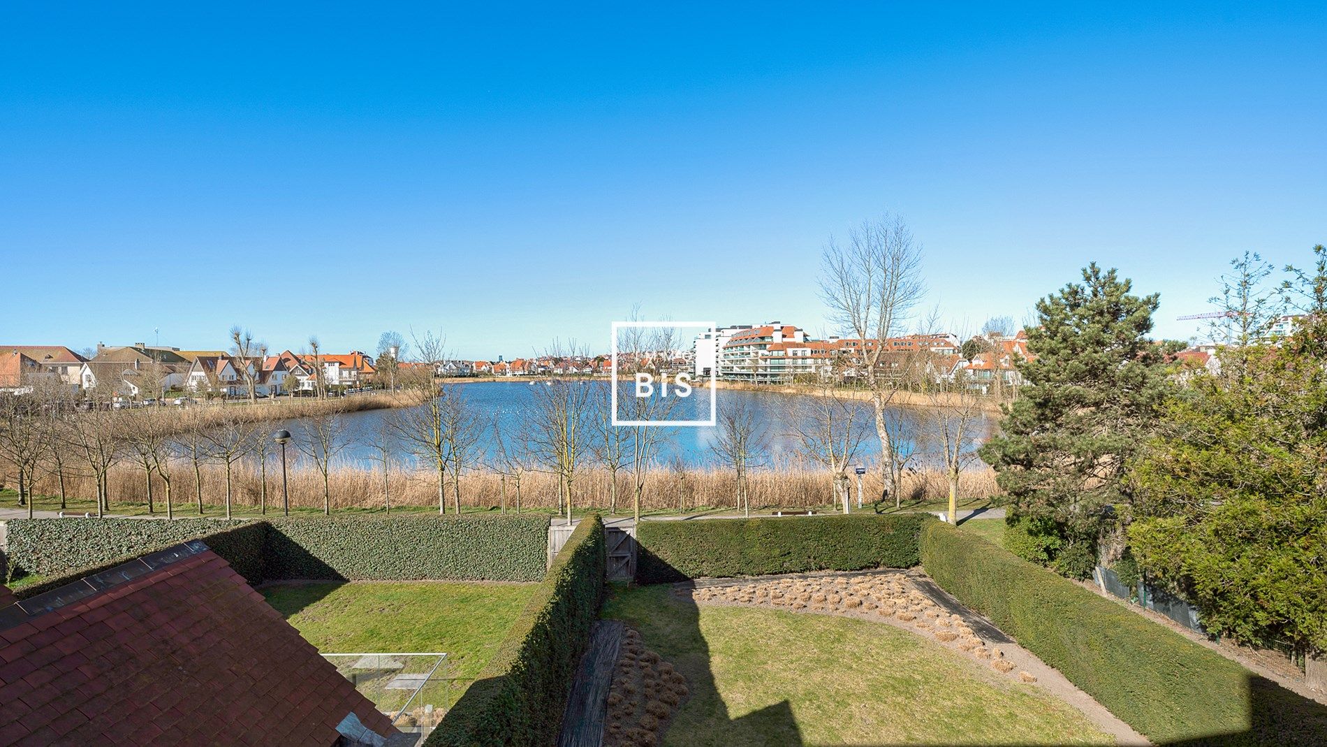 Parel van een villa rechtstreeks verbonden met het Zegemeer van Knokke  foto 40
