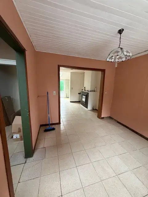 Instapklare woning met 2 (mogelijk 3) slaapkamers en sauna in rustige straat te Gent foto 2