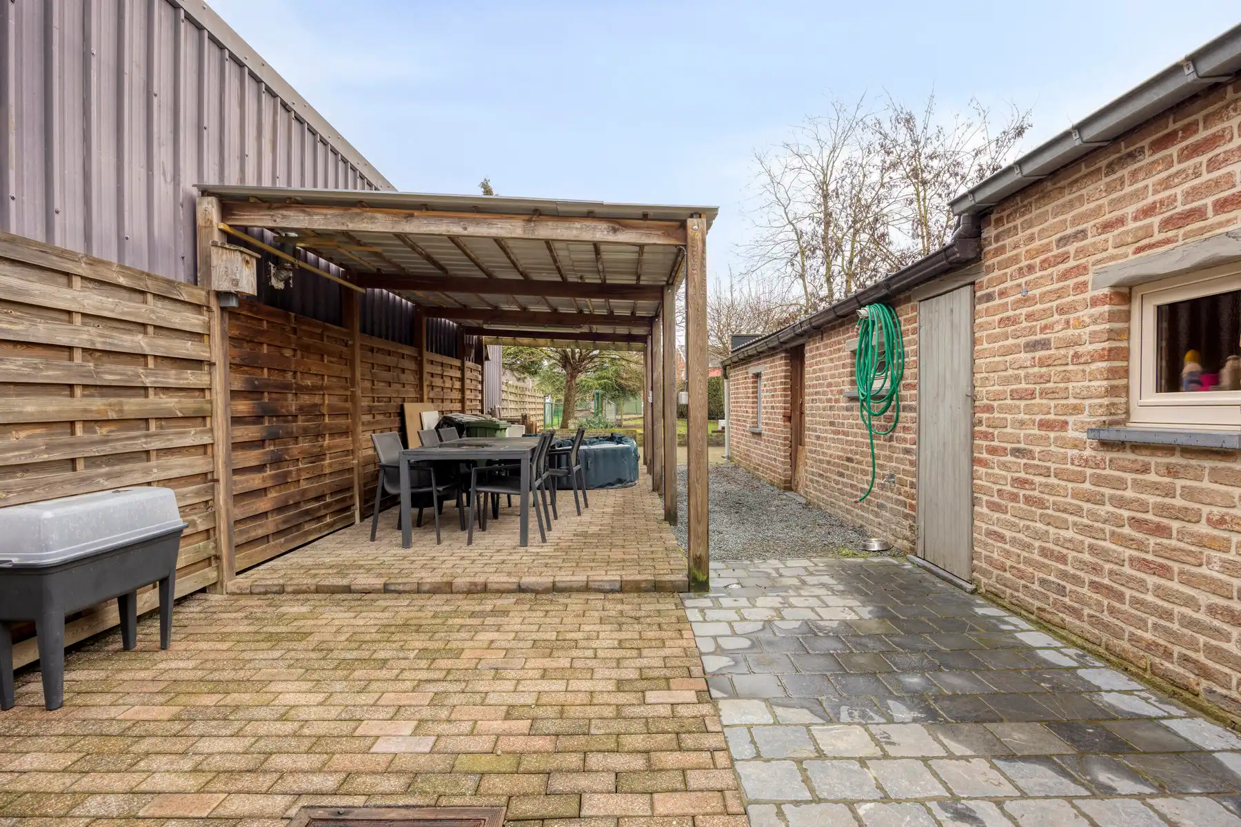 TE KOOP - instapklare halfopen bebouwing met 3 slaapkamers foto 19