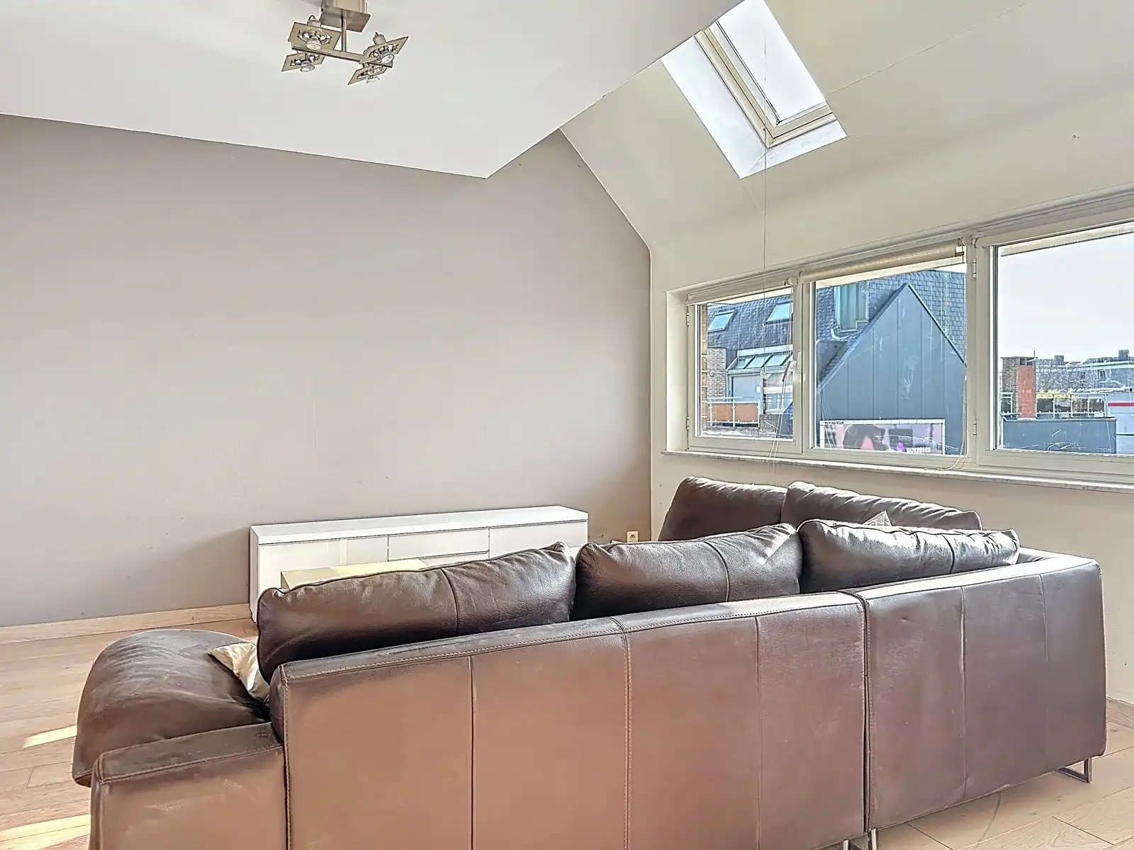 Appartement te koop foto 5