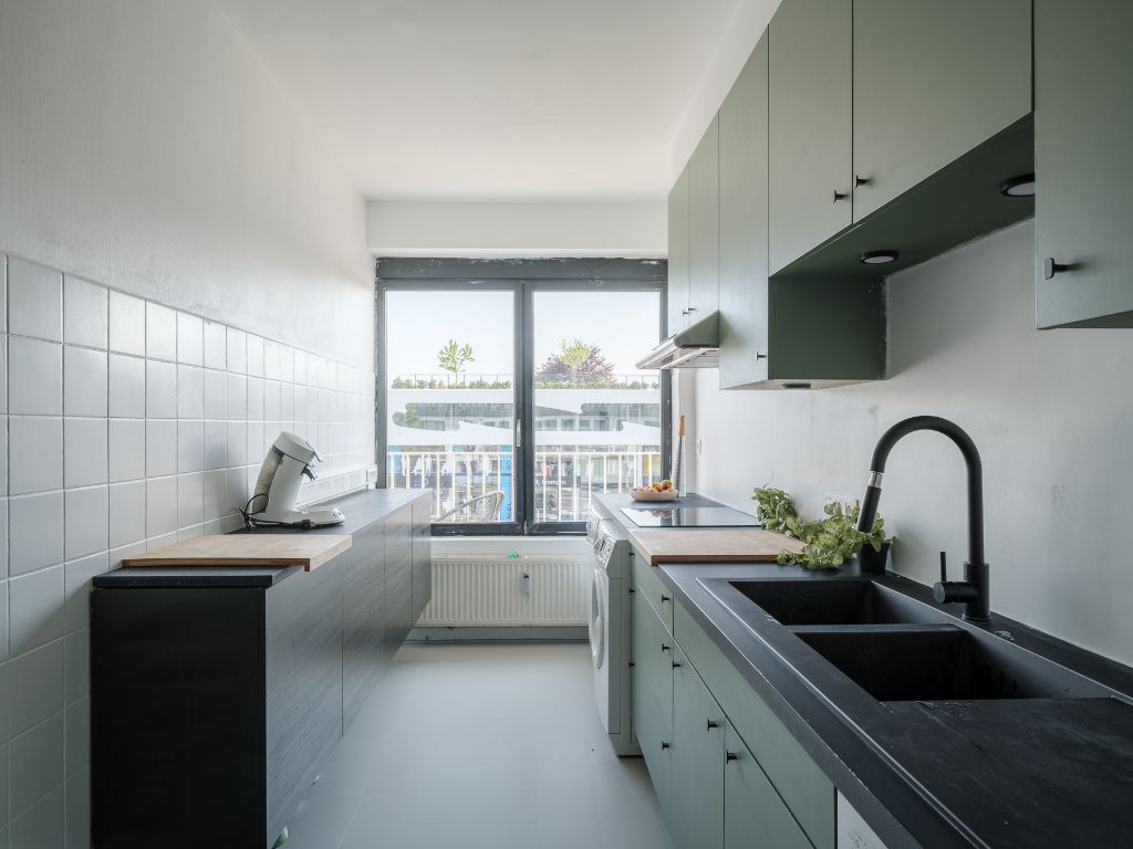 Sint-Denijs-Westrem – Ruim 3 slaapkamer appartement met zonnig terras, op de 2de verdieping van een verzorgde residentie. foto 8