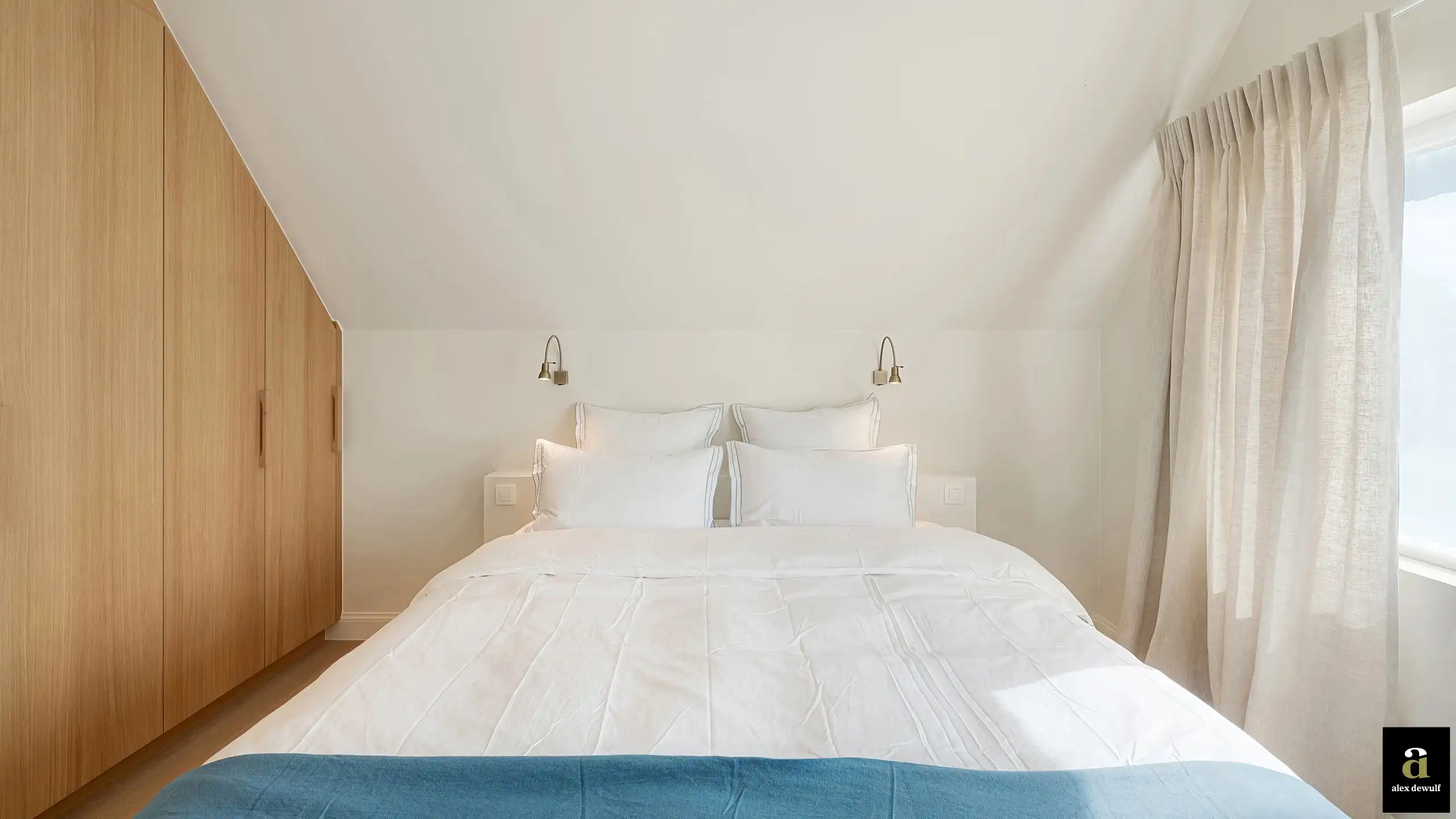 Uitstekend gelegen, volledig gerenoveerde koppelvilla te Duinbergen, op wandelafstand van het strand en de duinen. foto 38