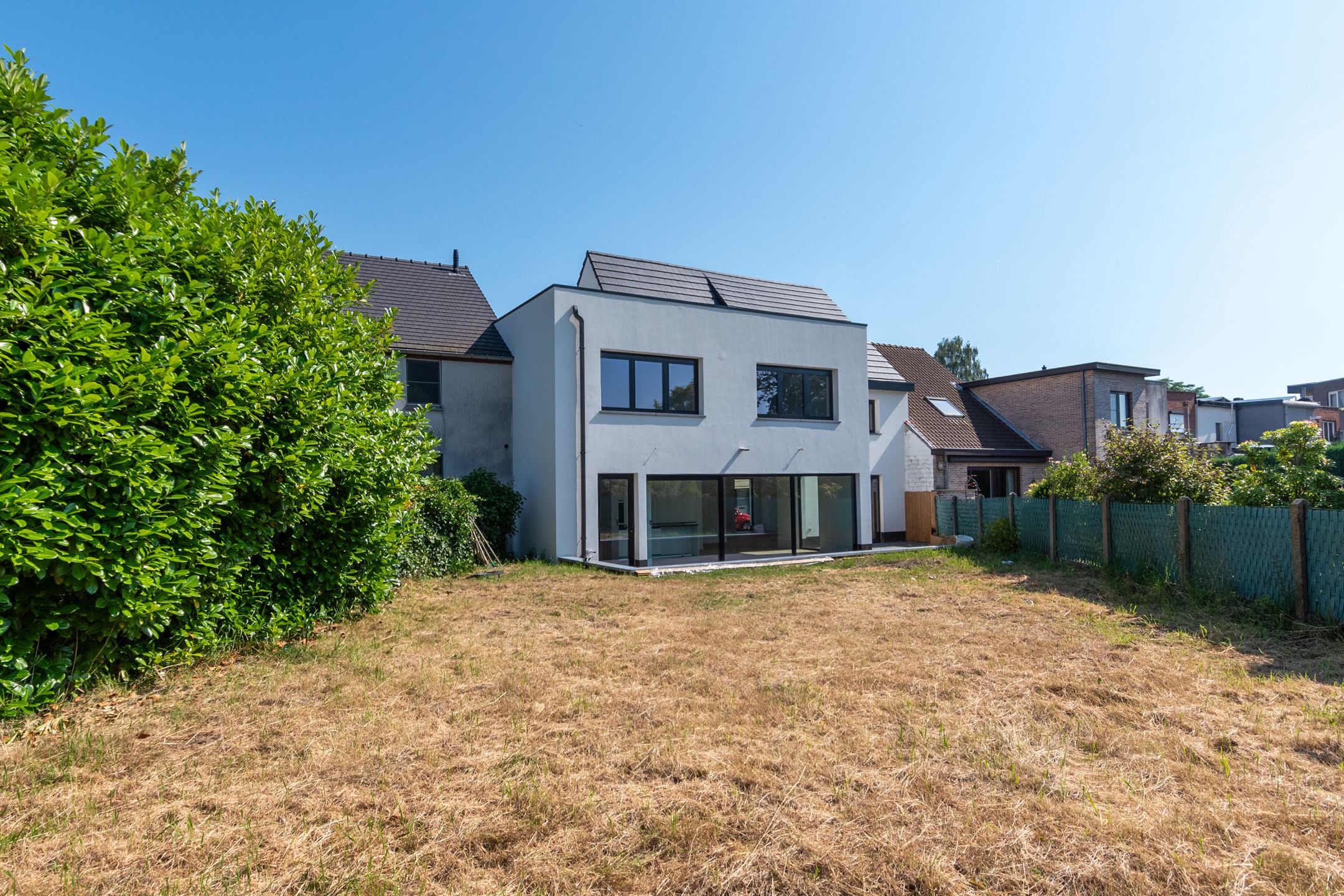 Prachtige nieuwbouwwoning in hartje Blaasveld foto 12