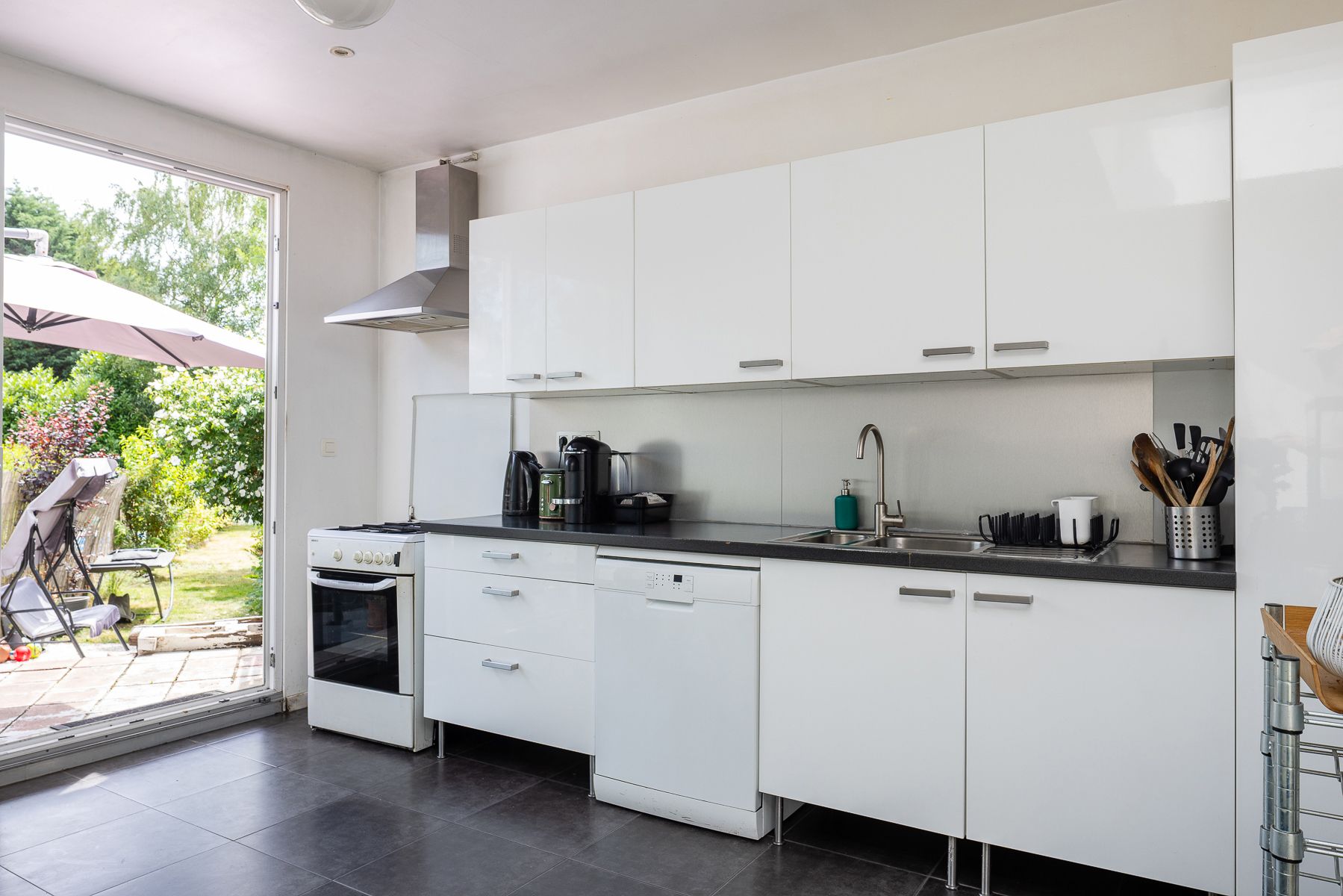Instapklare woning met tuin foto 7