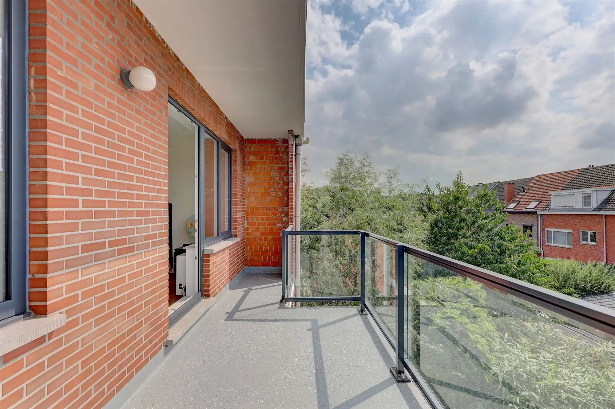 Appartement met 2 slaapkamers en terras vlakbij centrum Wilrijk foto 10