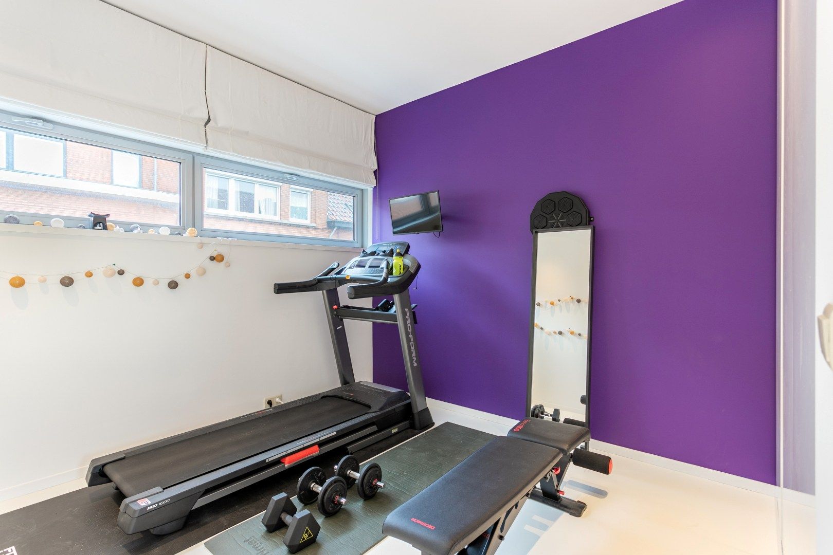 Ruime woning met 5 slpk en 3 badkamers foto 17