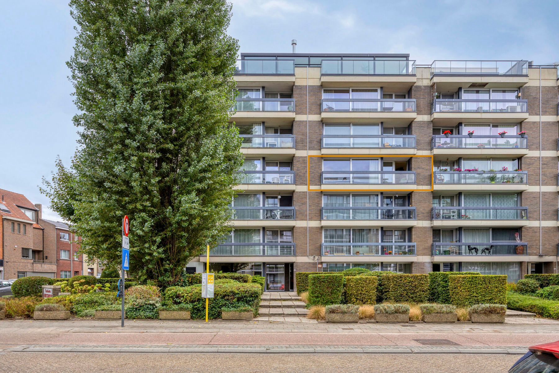 ()=>{if(producerUpdateValueVersion(node),producerAccessed(node),node.value===ERRORED)throw node.error;return node.value} Maastrichtersteenweg 149/8 - 3500 Hasselt