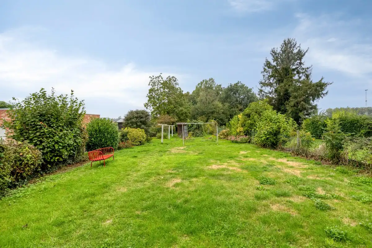 Ruime woning met boomgaard nabij centrum Lennik foto 17