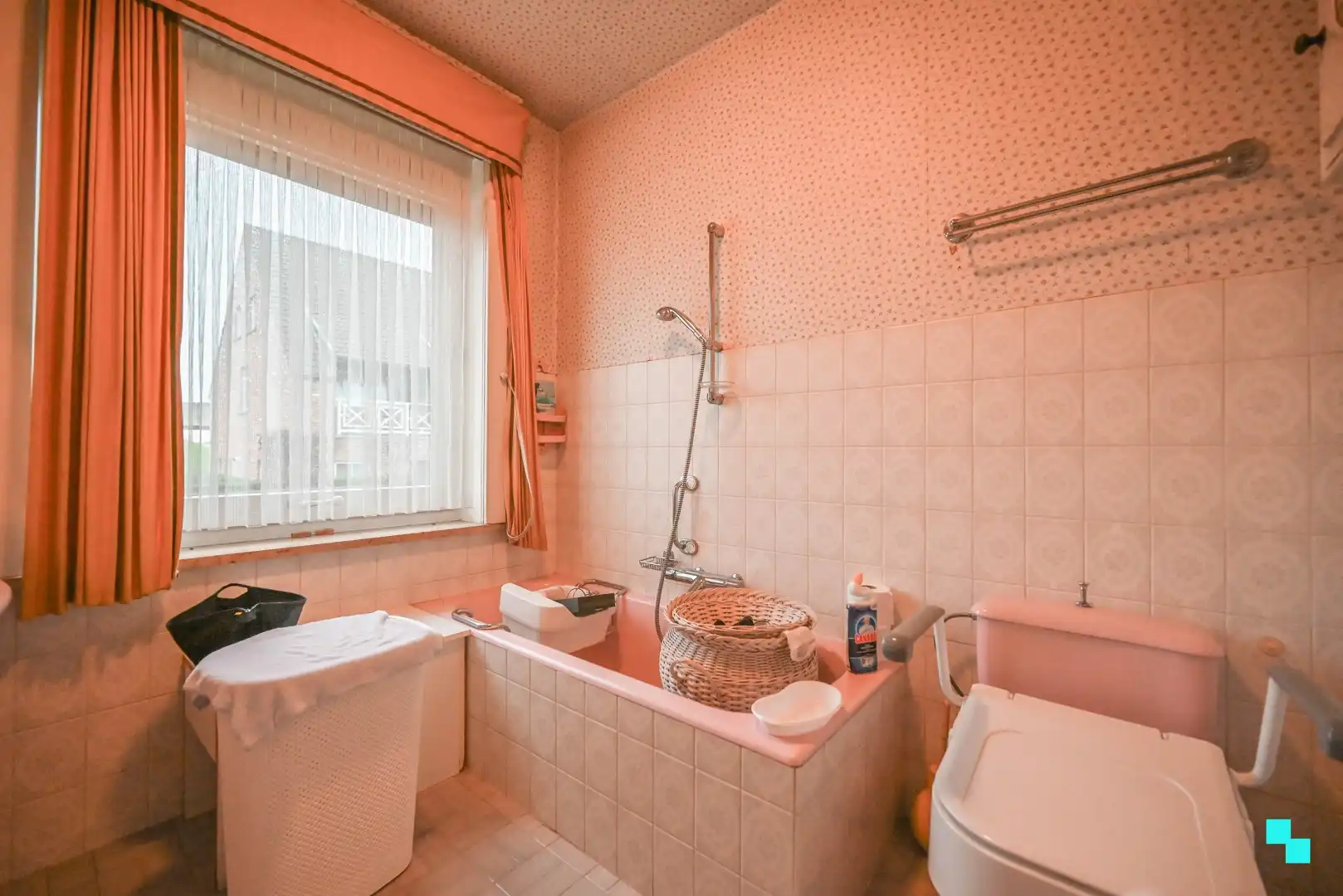 Statige gelijkvloerse villa in Waregem foto 22