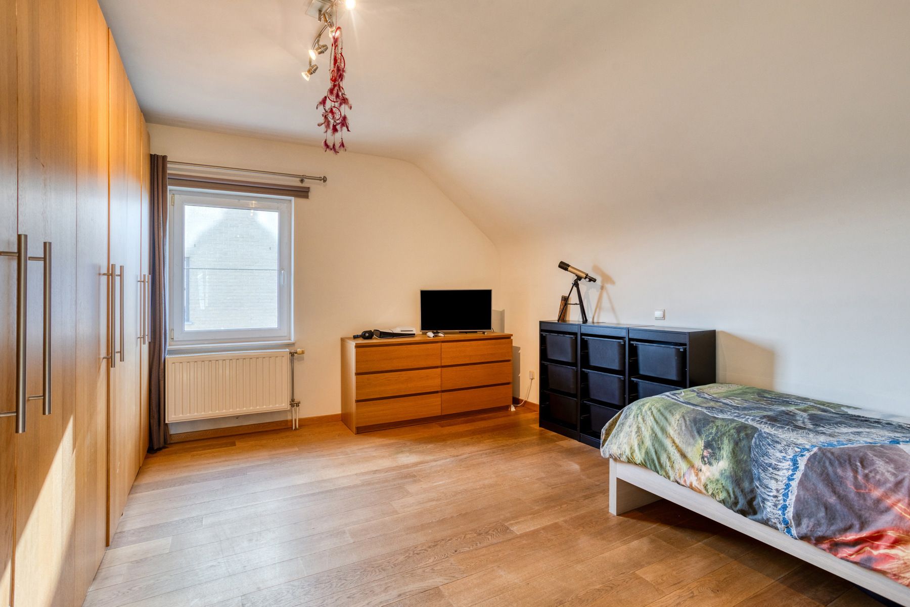 Landelijk gelegen ruime villa op 11a foto 19