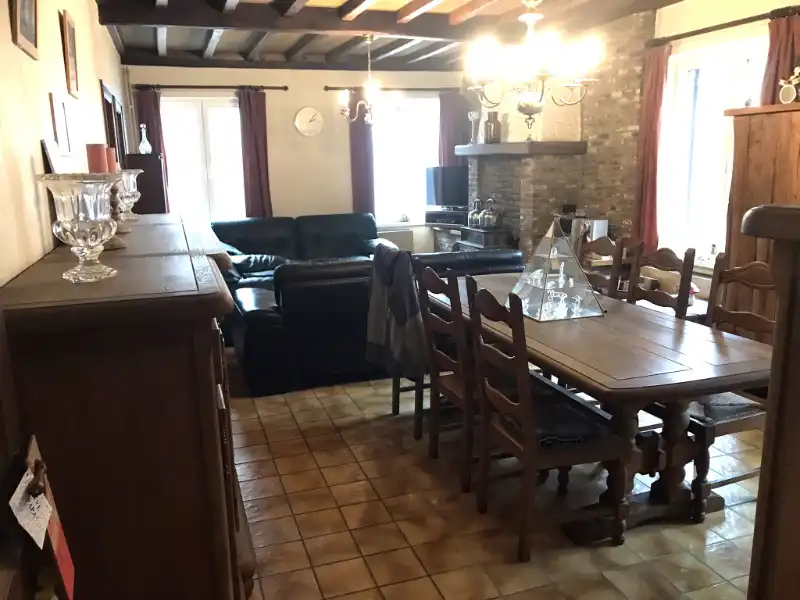 Te Grembergen : Woonst met terras en tuin - EN bijgebouw met garage- ruime parking in doodlopende straat nabij de spoorweg foto 9