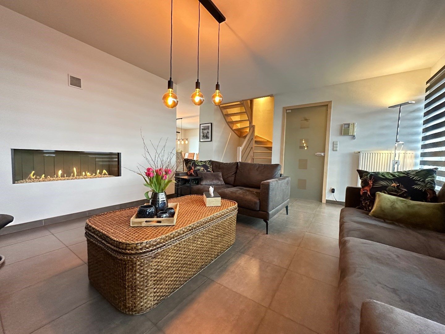 Luxe duplex appartement met GARAGE, terras en energielabel B in Kortessem  foto 3