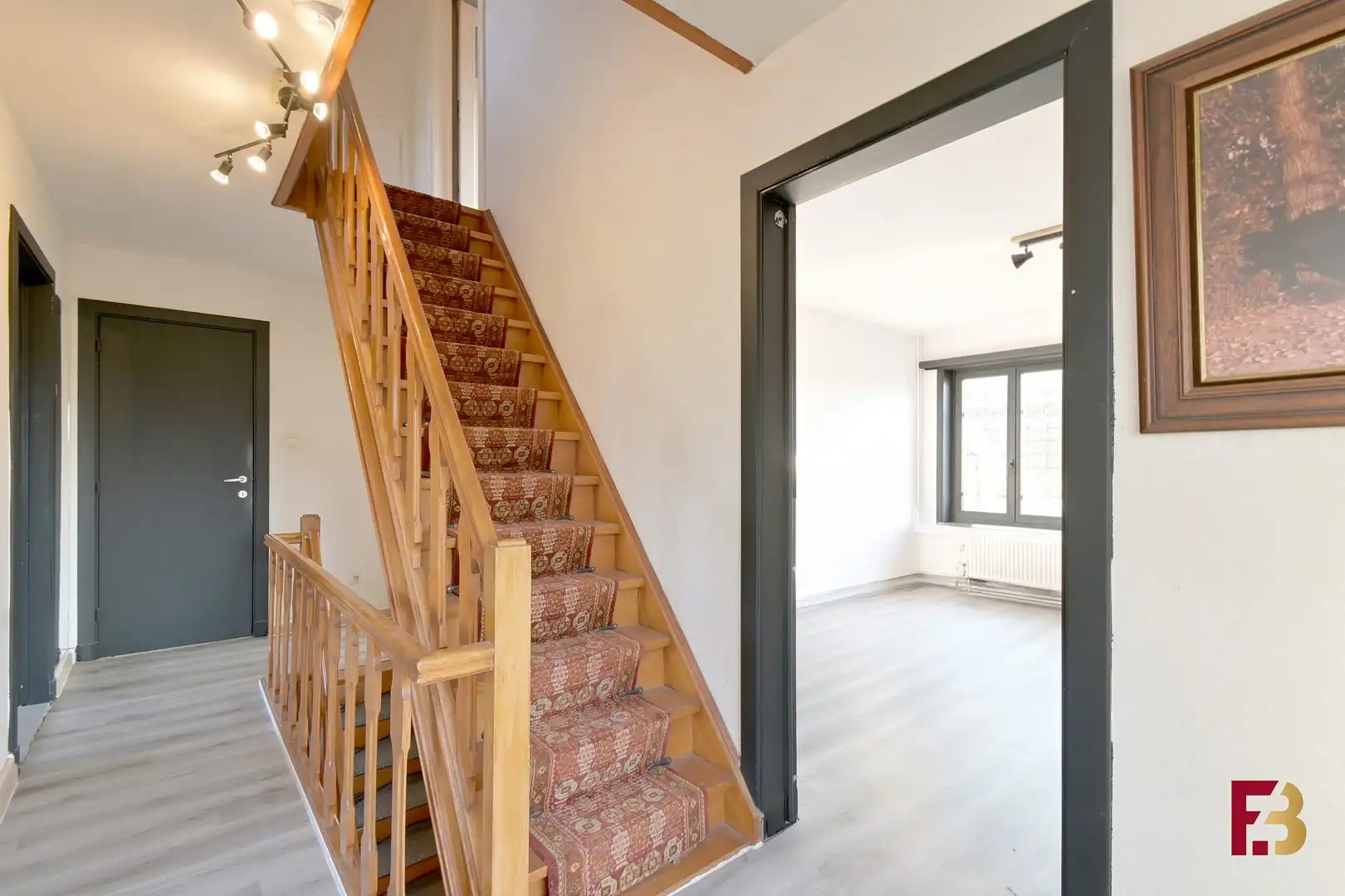 Woning met stallen op circa 1,9ha in het groene Lokeren foto 14