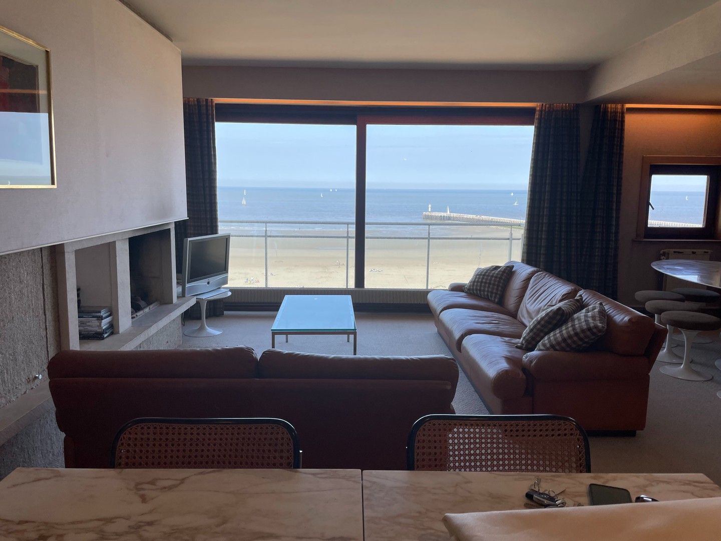 Bijzonder 3- slaapkamer appartement op de Zeedijk foto 2