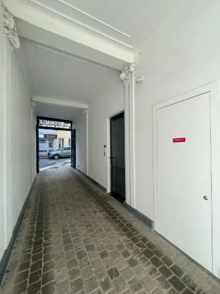 Leuk appartement met ruim terras nabij Nederkouter en Coupure foto 17