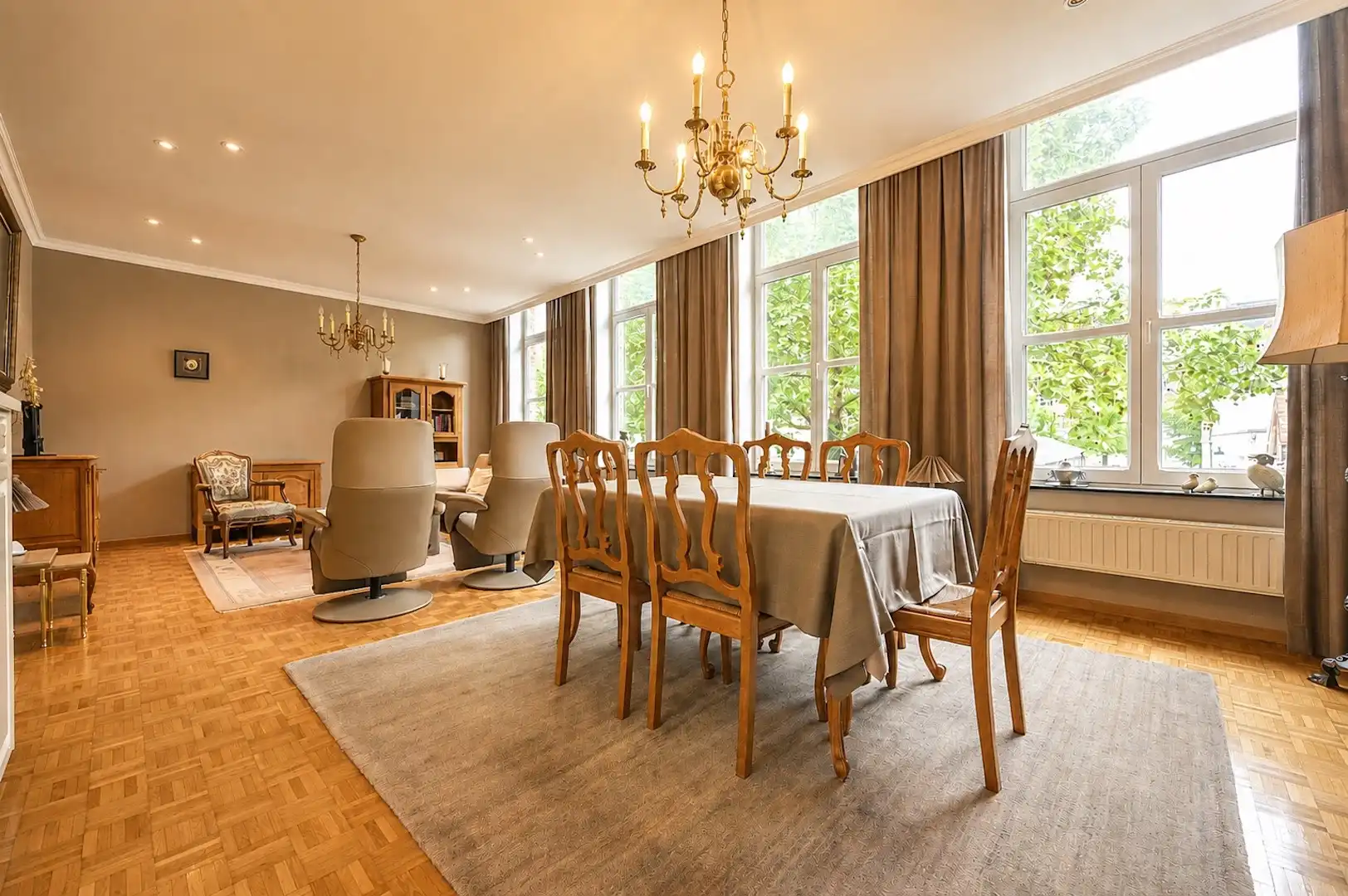 Exclusief wonen met zicht over de Vismarkt in hartje Brugge foto 6