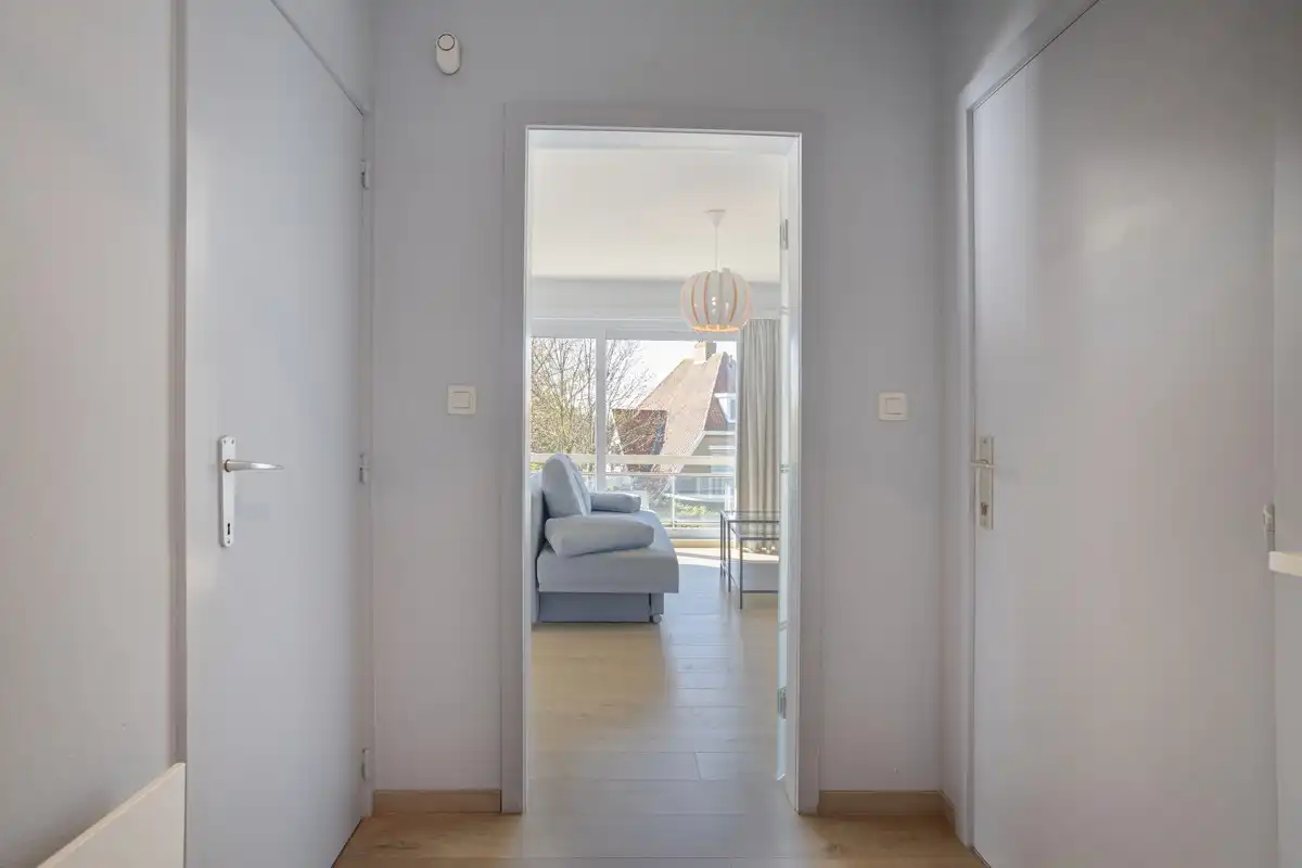 Zongericht appartement met 2 slaapkamers tussen Sint Idesbald en Koksijde (+aankoop garage mogelijk) foto 7