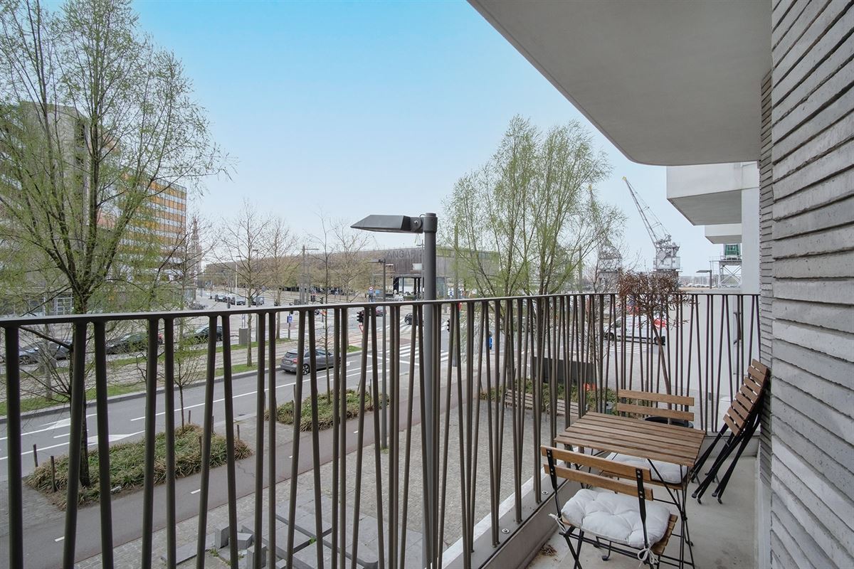 Lichtrijk 2-slaapkamer appartement met zuid gericht terras foto 7