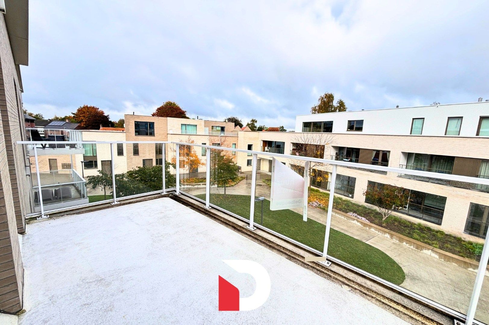 Recent appartement met 2 slaapkamers op rustige ligging foto 6