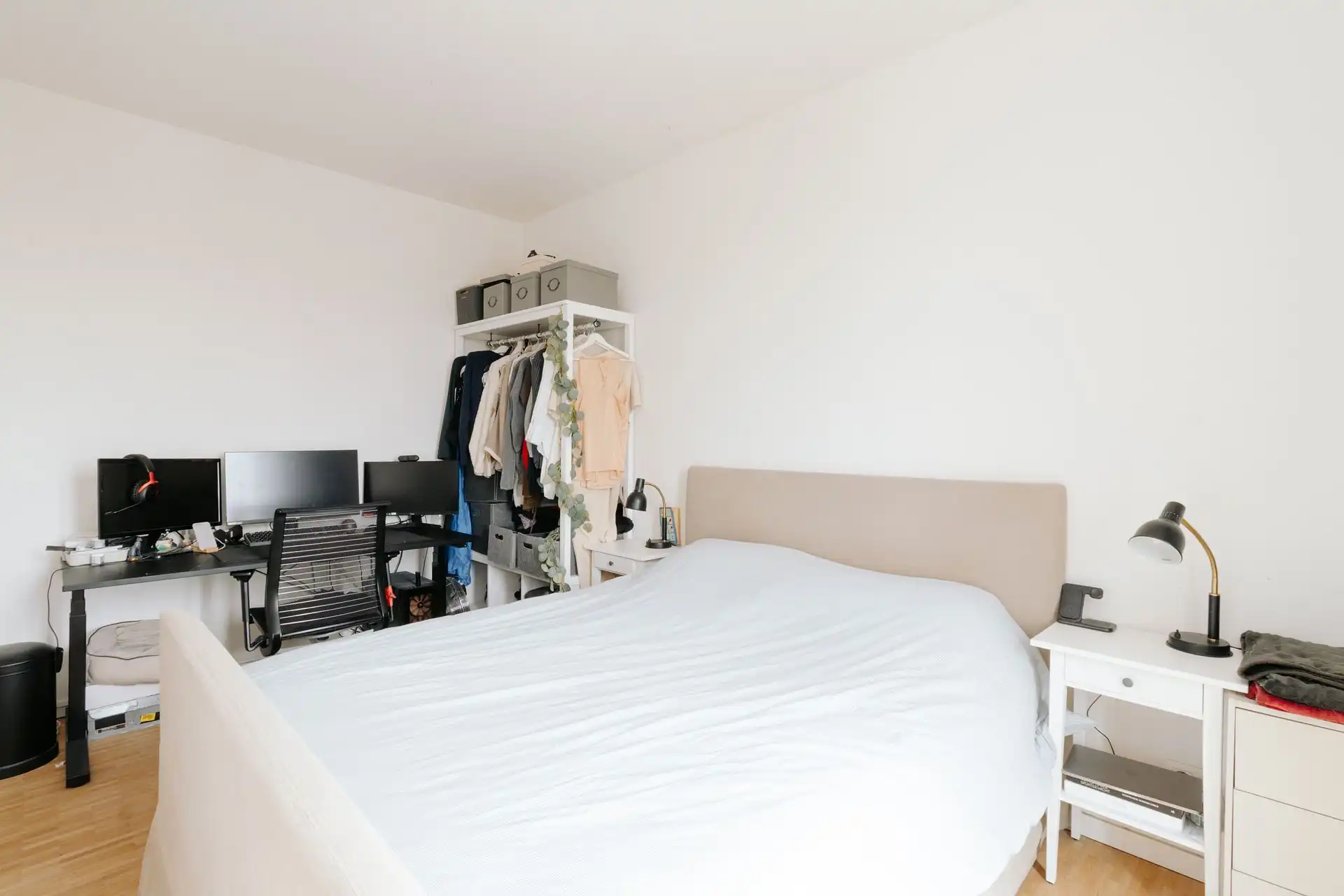 Modern en lichtrijk 2-slaapkamerappartement met terras! foto 9