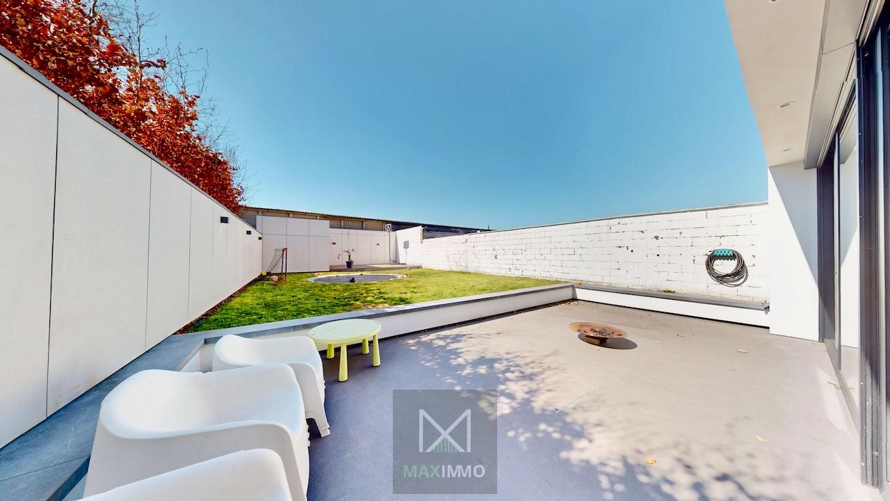 🏡 THE ONE & ONLY – Architecturale parel in hartje Lauwe! foto 25