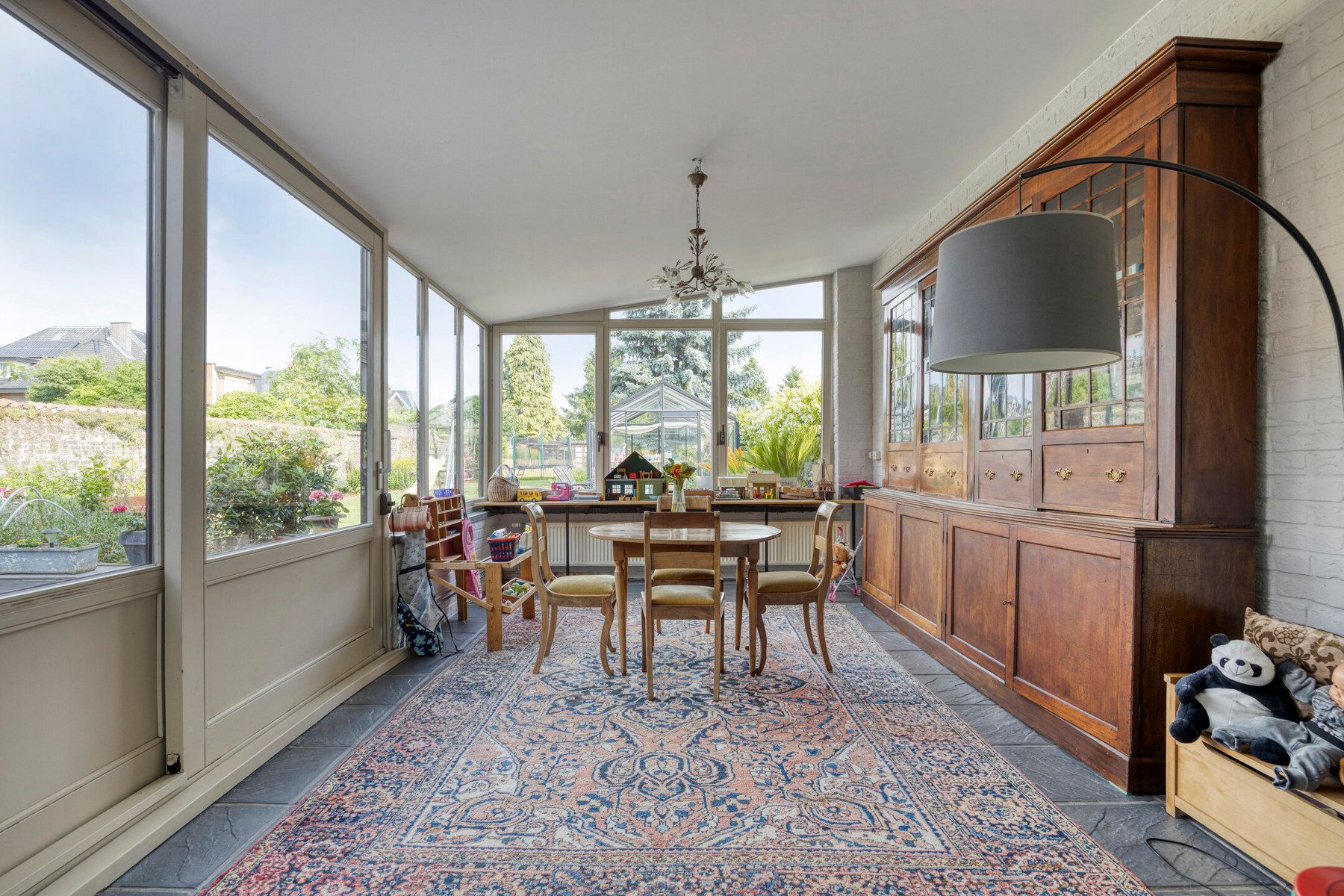 Prachtige herenwoning met 5 slpks en schitterende tuin  foto 17