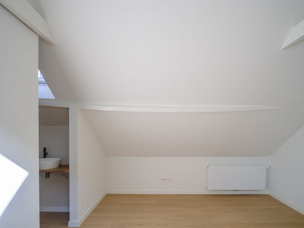 Stijlvol gerenoveerde en instapklare woning met 2 slaapkamers nabij De Visserij – Gent foto 6
