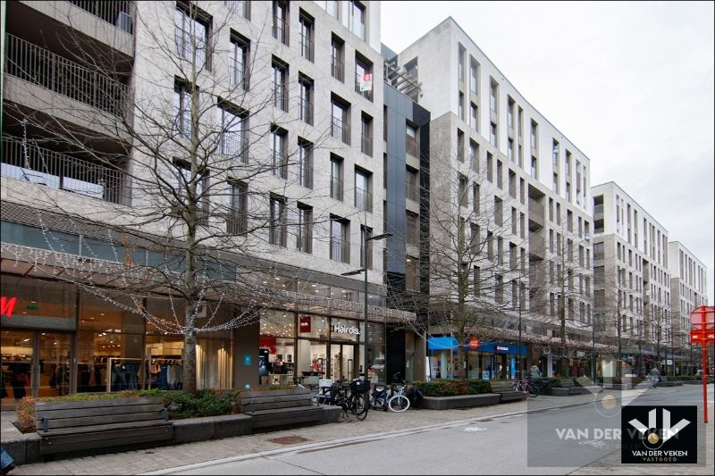 TOPAPPARTEMENT IN QUARTIER BLEU INSTAPKLAAR OP TOPLOCATIE foto {{pictureIndex}}