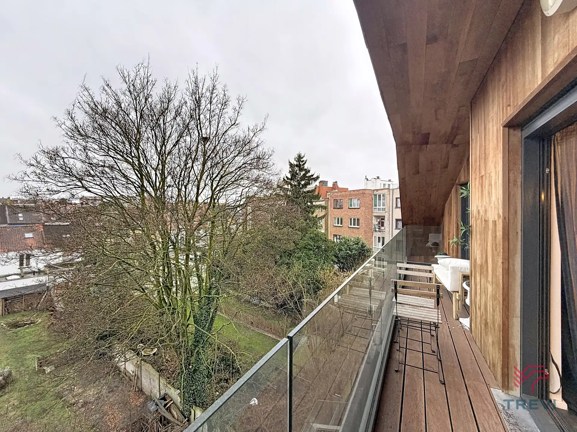 3 kamerappartement in een recent gebouw  foto 5