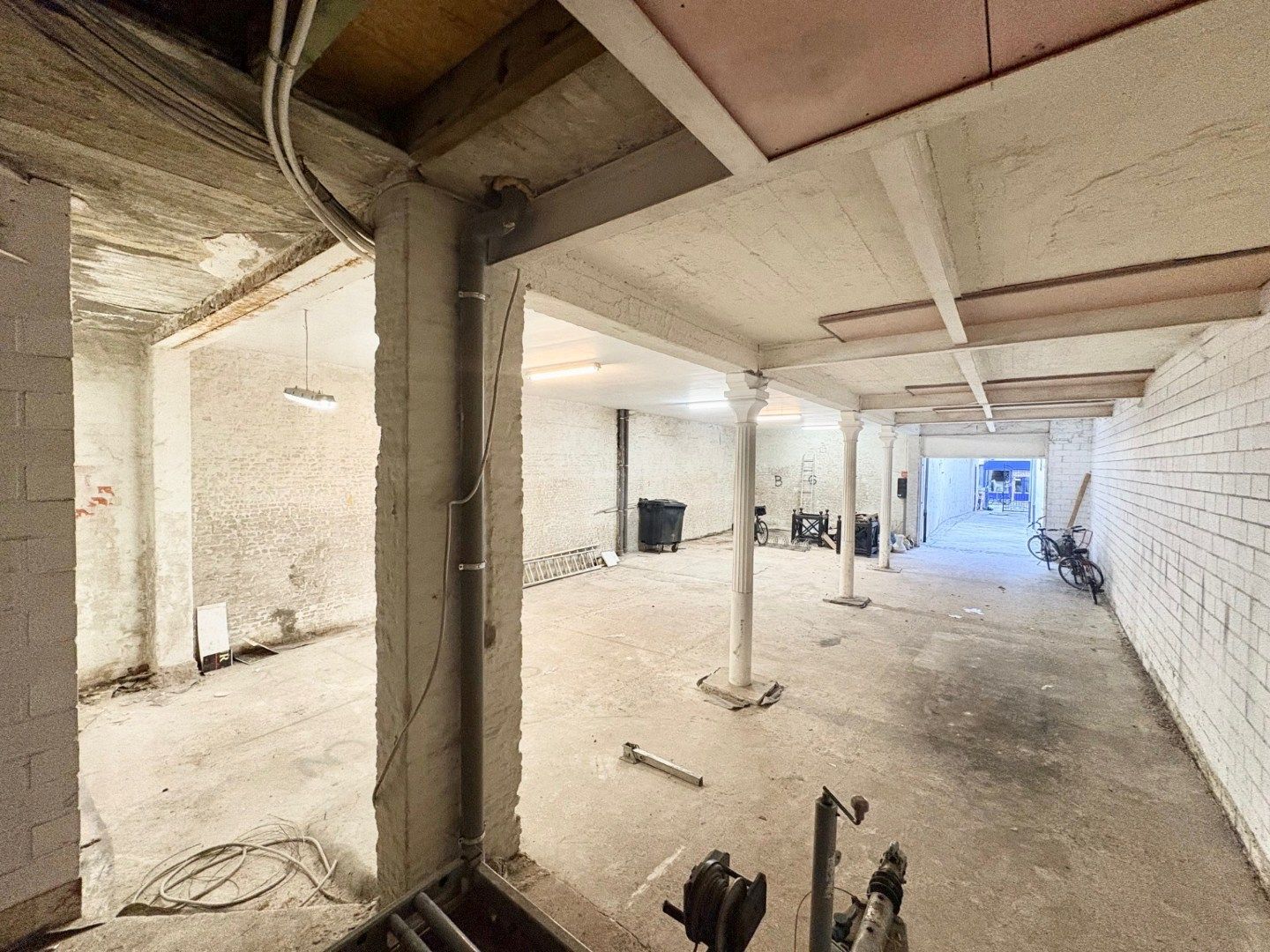 Magazijn te huur in het hart van Mechelen foto 6