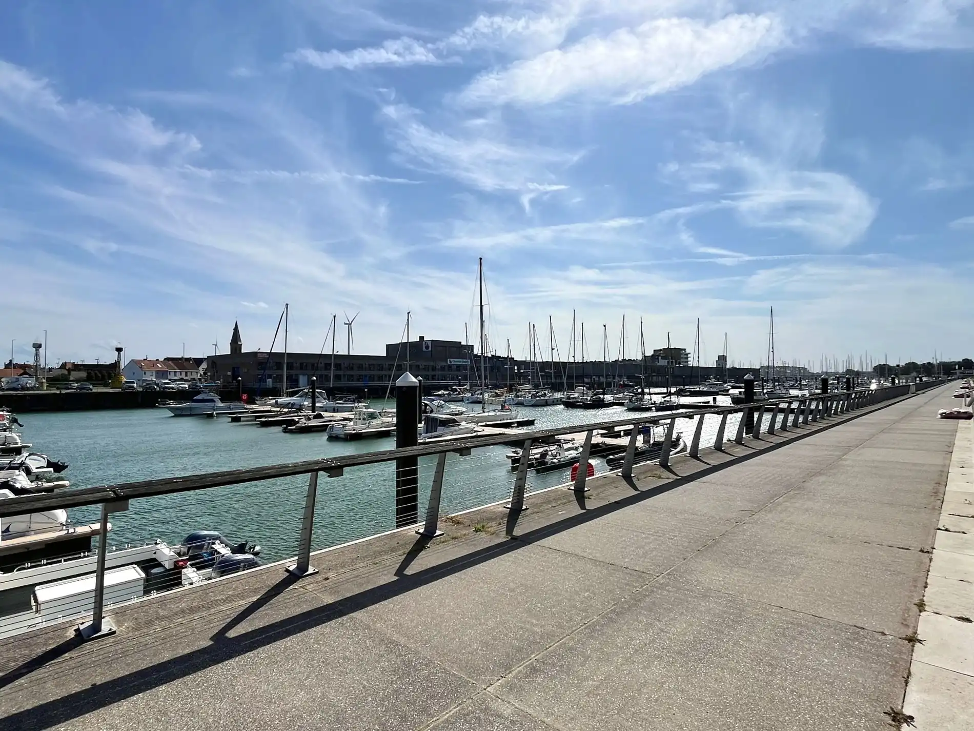 Leuk appartement met zicht op de jachthaven te Zeebrugge. foto 3