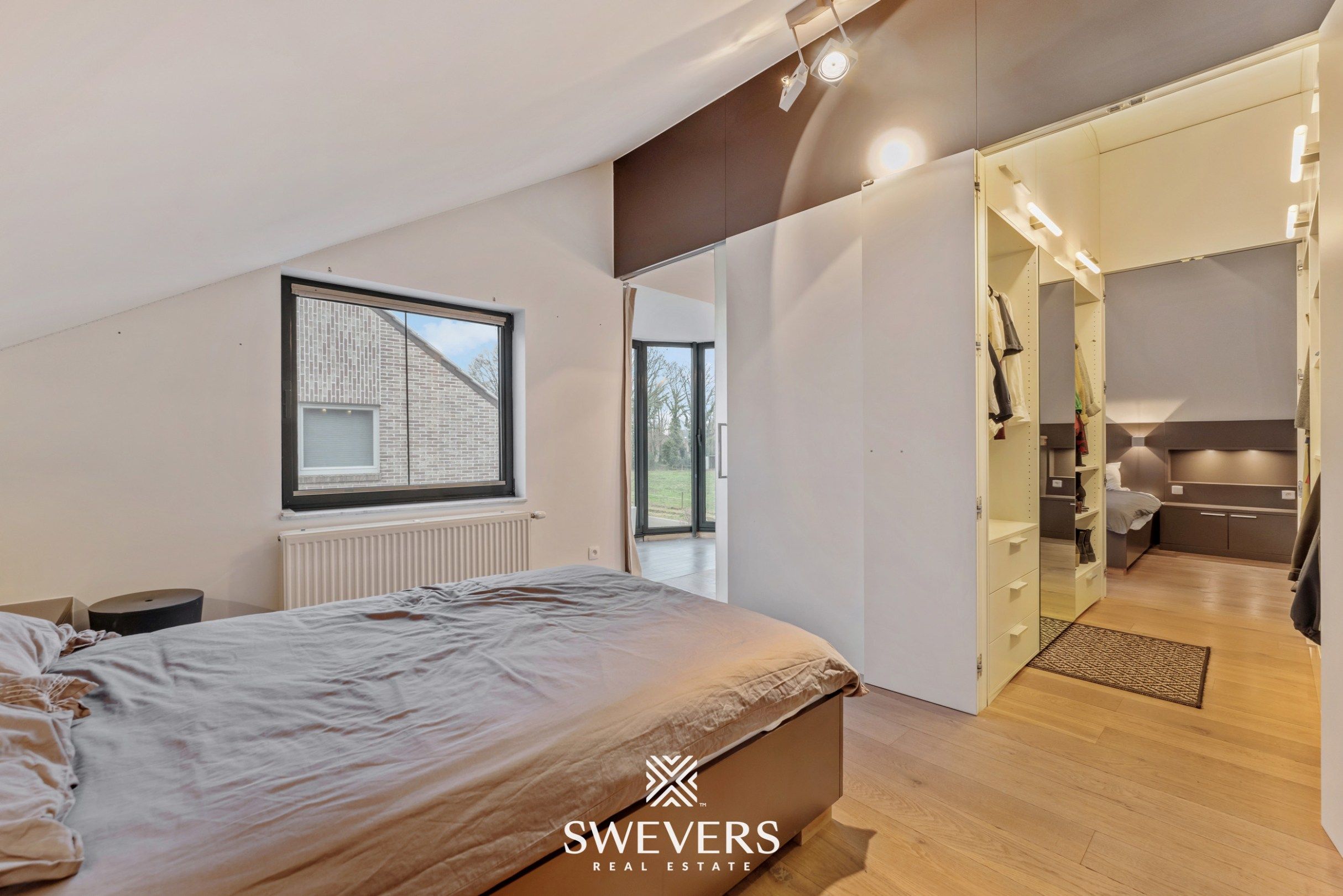 Ruime instapklare gezinswoning met zwembad en sauna in het hart van Bolderberg foto 16