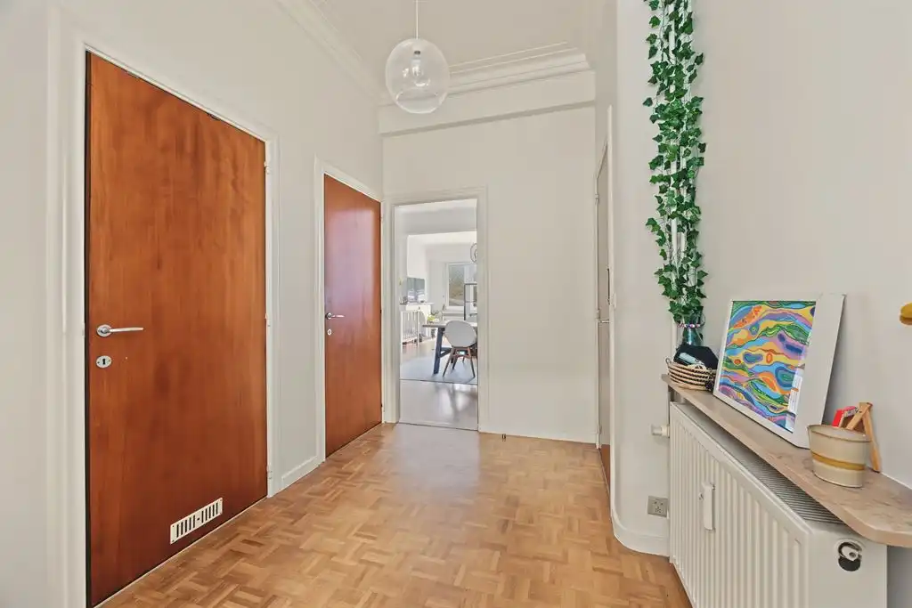 Gelijkvloers appartement met giga tuin foto 13