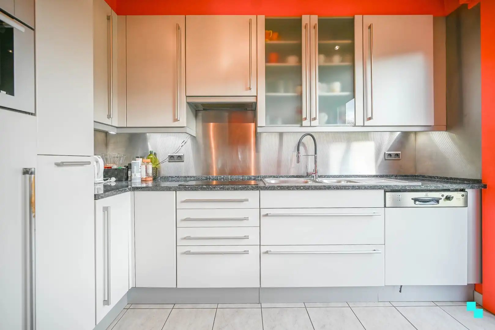 Rustig gelegen ééngezinswoning in Oostrozebeke foto 8